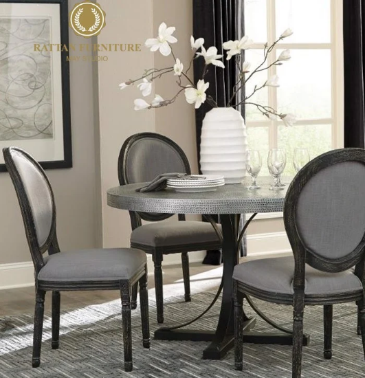 Hình ảnh của Ghế Louis Không Tay