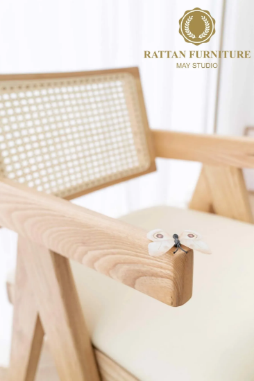 Hình ảnh của Ghế Pierre Jeanneret