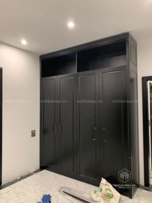 Hiển thị chi tiết cho Tủ Quần Áo Phong Cách Indochine Màu Đen Sang Trọng Hình ảnh cho bài viết Tủ Quần Áo Phong Cách Indochine Màu Đen Sang Trọng