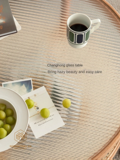 Hình ảnh của BÀN TRÀ DOU LUNA 02