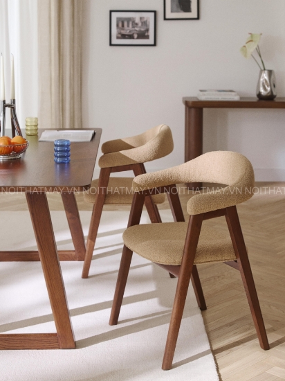 Hình ảnh của BÀN ĂN NIK