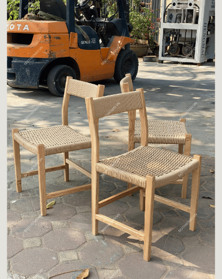 Hình ảnh của GHẾ GỖ ĐAN DÂY CÓI